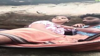 Explosive Drop Mallu Hormy Girl Outdoor Kissing Giving Blowjob To Boyfriend — feeds your hungry mind