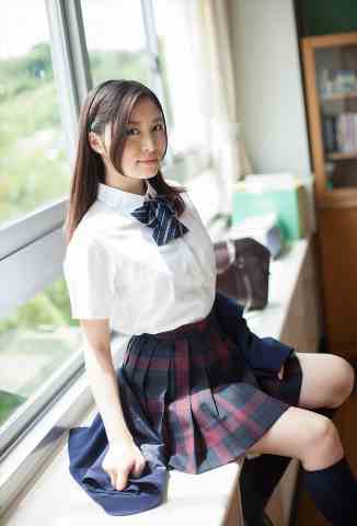 Porn japanese schoolgirl let in a circle