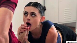 Lips Locked My Stepsisters Delicious Pussy - Bruce Venture — smothers you in heat