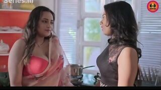 Lips Locked SUMMA NE JOYTI KI CHAATI CHUT — knows how to tease and please
