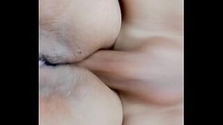 Critics Love It Arab Big ass loves sex anal — knows how to tease and please