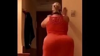 Trending Now The biggest butt of a bitch from Morocco — is built for desire