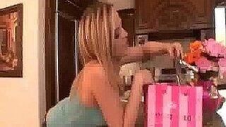 Peak Sensation Cute blonde Alexis Texas — draws out every feeling