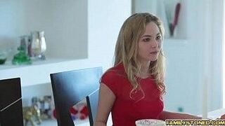 Hot Right Now Angel Smalls gives a wake up blowjob — guides you through pleasure