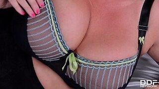 Uncensored Cut Face First: Busty Lesbians Sexy Threesome Melon Dive — shows how deep lust can go
