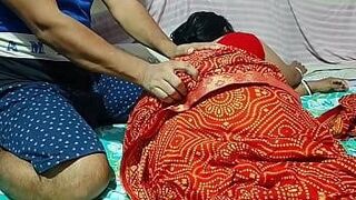 Must Watch Indian Housewife in Saree hot romance — enters like a storm