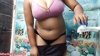 Hard to Resist Sofia Ansari bathroom video — | sofia ansari sex | rides the rhythm perfectly