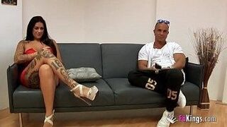 Peak Sensation Celebrity showdown with Raquel Adams vs Antonio Aguilera — | pack de famosos | delivers pure satisfaction