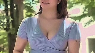 You Know You Want It "I'm worried that it doesn't feel good if it doesn't go well ..." Natsumi Omachi, 40 years old. A beautiful wife who has been married for and works at a fast food restaurant. "I've been working part-time since I was a student, and now