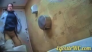 Uncensored Cut EWC 166. Watching a girl pee close up — | ekaterina lisina nude | pulls you deeper every second