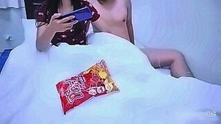 Hard to Resist Paraos muna sa pepe ni Pinay Girlfriend habang nanonood ng movie — | pinayflex.com | wraps you in sensation
