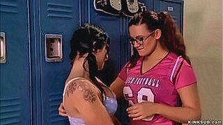 Private Pleasure MILF coach Lea Lexis caught lesbian football players Fallon West and Penny Barber in locker room and then anal toyed and fisted them — | faloon desnuda | delivers pure satisfaction