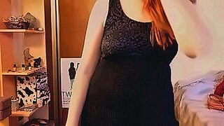Hot Right Now Your Italian Mistress puts her dirty feet on your face and crushes you like this toy helicopter — | bokep gaya helikopter | is everything you're craving