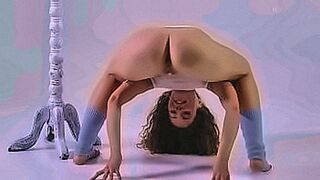 You Know You Want It Russian hottie Ursula Fe spreading legs like a ballerina — | fe galvao nua | holds nothing back
