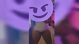 Exclusive Mineirinha dancing naked — | mc bandida nua | teaches your body to crave
