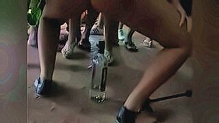 Strictly Adult naked in the pagoda1 — | caminhoneira nua | leaves a mark on your memory