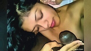 Exclusive NEWDESIX — | desi49 | builds pressure like art