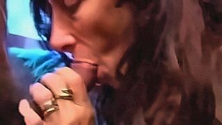Premium Content He comes home from work and wants to have oral sex with a woman in the house — | sexo oral em mulheres | draws you in completely