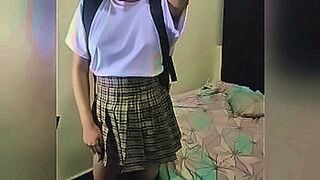 New! Pendeja Argentinian girl touching her pussy and her stepfather records it — | colegialas de verdad | knows exactly what you want