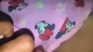 Craving Unleashed Spreading the beautiful girl's pussy, giving her a cock to suck until the cum filled her mouth, then still pushing the cock into her clitoris, fucking her pussy with loud moans, making her extremely aroused, she masturbated twice and cum