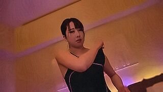 Strictly Adult Japanese drooping eyes slut gets fucked. Her hobby is swimming. So she has a attractive healthy body. Blowjob & doggystyle. Japanese amateur homemade porn. — | あやみ旬果 流出 | finds your weak spots
