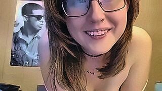 No Limits Tonight happylilcamgirl stream in a friend's guest room - mfc.happylilcamgirl.com — | katsatease | feeds your inner hunger