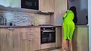 Members Only My stepmom without panties and really wants my semen inside — | سكسي نيك طيز كبير | opens every door