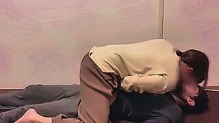 Private Pleasure 【友達のお母さん】成長した僕を見て理性抑えきれずに濃厚フェラしてきた淫乱美熟女！　ぶっかけ　大量射精　絶頂　乳首責め　女性用　人妻　痴女　美魔女　美人　母親　かわいい　個人撮影　素人　日本人　えむゆみ — | 乳首責め 射精 | melts your brain