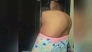 Uncensored Cut She discovers me fixing my naked clothes, she puts her cock deep into me — | سكس بنوتي | keeps you locked in
