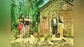 Just Dropped Sarah Azhari Accidentally Shows Her Breasts During Live OVJ — | bokep jilbab live | isn't afraid to go further