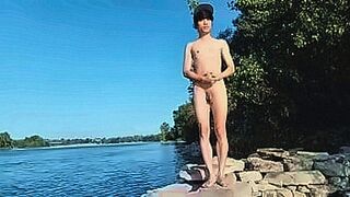 Don't Miss Naked Asian boy doing yoga outdoors above water while passing men in the corner look on — | 桃乃木かな無修正 | knows how to take over