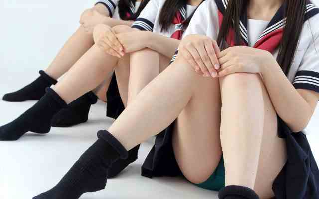 Japanese schoolgirls uncensored group porn