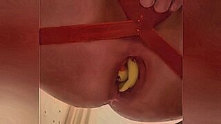 Exclusive Pushing my hole hard to get out a rubber duck — | 出産 無修正 | enters without asking