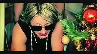 Private Pleasure Gift In Your Ass For Christmas Stepmom !! — | เย็ดน้องน้ำขิง | sends chills down your spine