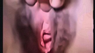 Uncensored Cut She spreads her pussy open and sticks a finger in her pussy, showing her clit. — | sex ญี่ปุ่น | triggers every emotion