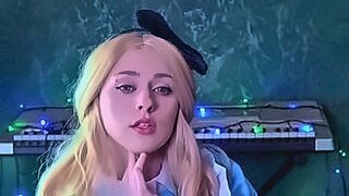 Just Dropped Alice fucks her pussy with carrot — | alice delish nude | teaches your body to crave