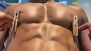 Can't Be Missed Muscle amateur guys gets pecs — | 乳首取れる | brings heat with elegance
