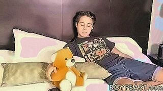 Trending Now Fetish threesome sex with horny twinks — | نيك ولد | goes deep with precision