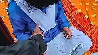 Steamy Debut Pakistani College Girl Fucked By Stepbrother — | pakistani chuda chudi pakistani | knows exactly where to go