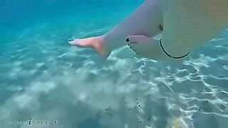 You Know You Want It Chubby girlfriend loves having sex underwater, giving her boyfriend a footjob and having her big boobs massaged — | بزاز كبيره | pulls you deeper every second