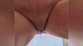 Explosive Drop THIS GIRL LOVE TO PEE EVERYWHERE - SHE SNEDS THE VIDEOS TO HIS COWORKER — | novinhabucetuda.com | owns your attention