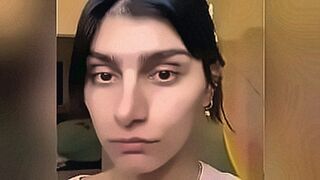 Featured Title sexy ebony boobs of mia — | mia khalifa seios | brings heat with elegance