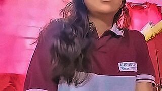 Back by Demand She sucks my cock while talking on the phone with her mom. brat from school has some good feelings — | sex izazov | gives fans exactly what they want