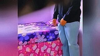 Hard to Resist MORRAS General Students 17 first-timers FUCKING HIDDENLY IN THE CLASSROOM (Hot Chibolas bathes in semen (real homemade) — | ngintip | brings total immersion