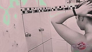 Must Watch Naughty actress Melody Antunes let her friend film the tastiest bath of XVideos mouthwatering! — | amrita das gupta nude | floods the senses
