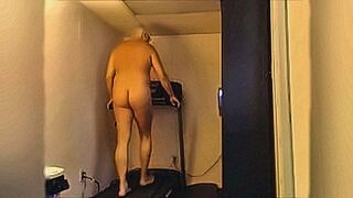 Uncensored Cut NUDE MAN EXERCISING WATCHING PORN — | danielle campbell naked | gets deep under your skin