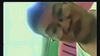 Online Now The old giant — | ချောင်ရိုက် | draws heat from tension