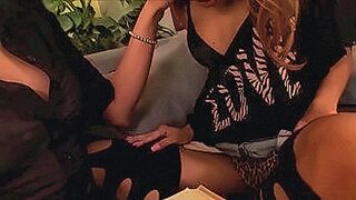 Don't Miss Stephani & Veronica Take a Break To 69 — | silesto | will stay with you long after