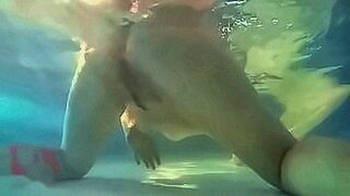 New! Elegant and flexible babe, swimming underwater in the outdoor swimming pool. — | 池田エライザセックス | drives pleasure nonstop