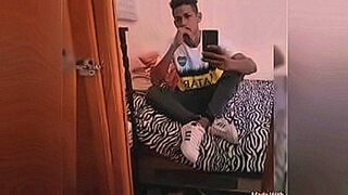 Only Here Hetero has been thinking about the lisset — | pack de famosos | enters like a storm